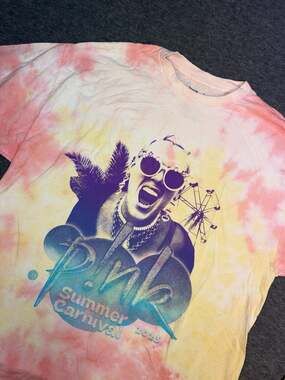 P!nk Summer Carnival 2023 Tour Tie-Dye Graphic T-Shirt Size XL